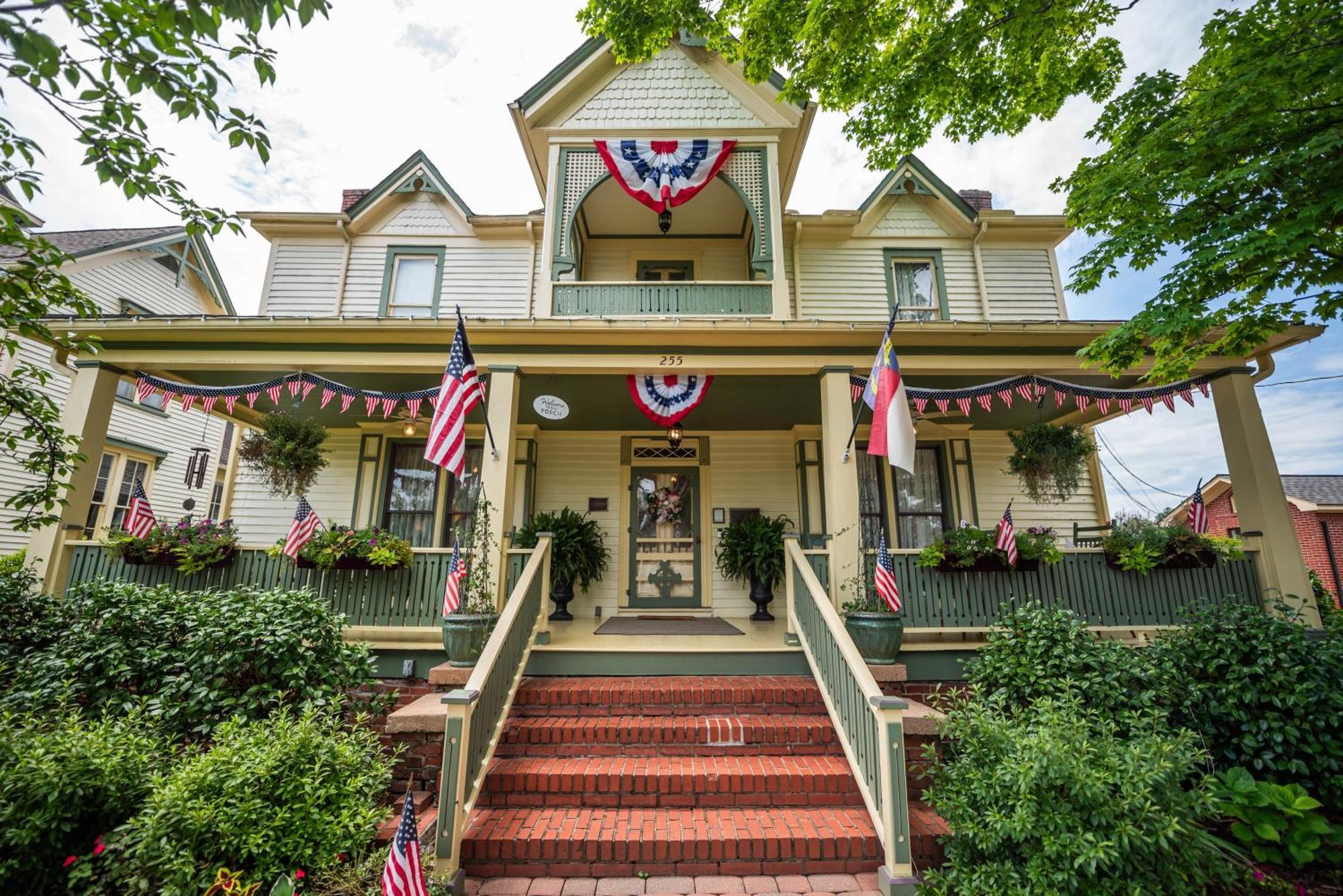 Carrier Houses Bed & Breakfast Rutherfordton Dış mekan fotoğraf