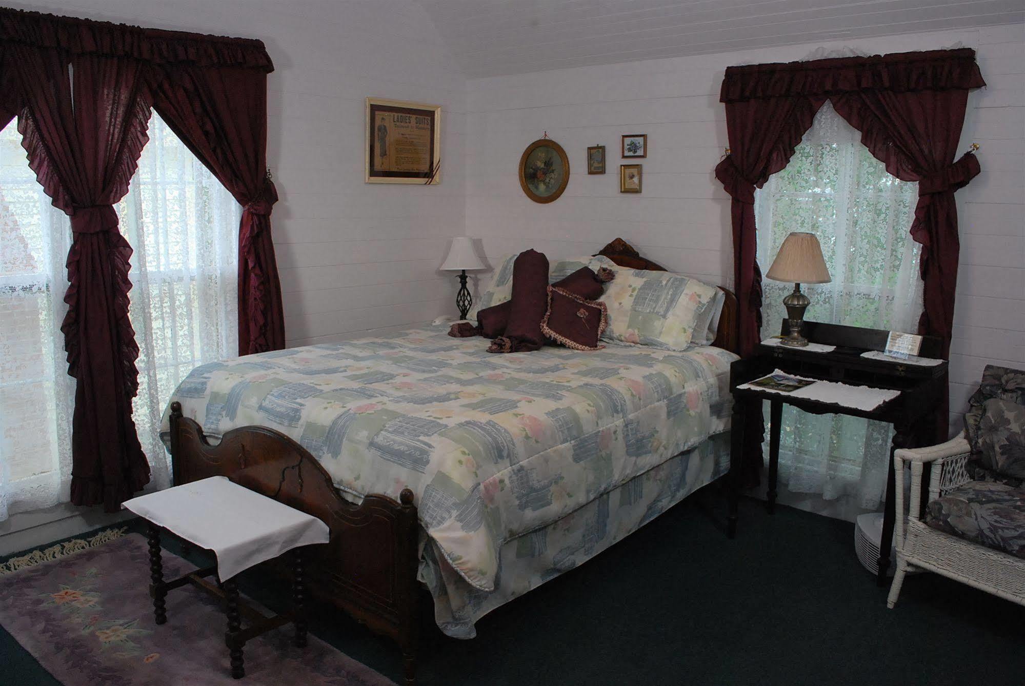 Carrier Houses Bed & Breakfast Rutherfordton Dış mekan fotoğraf
